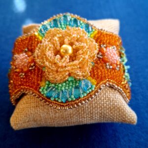 Pärlbroderat armband